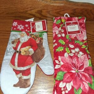 Holiday Time Red and White Santa Oven Mitt and Kitchen Towel Set